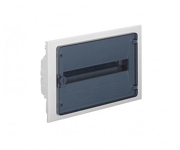 Щит 18 В с прозр.дв. (1х18) GOLF  Hager (00000001524)