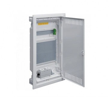 Щит 3-рядный для мультимедия и связи с мет.дв.,  VOLTA Hager (00000008223)